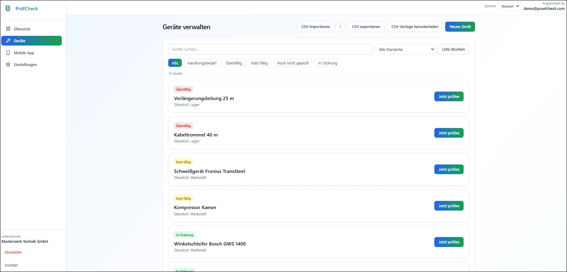 Geräteliste mit Status, Standort und Filtermöglichkeiten in PrüfCheck